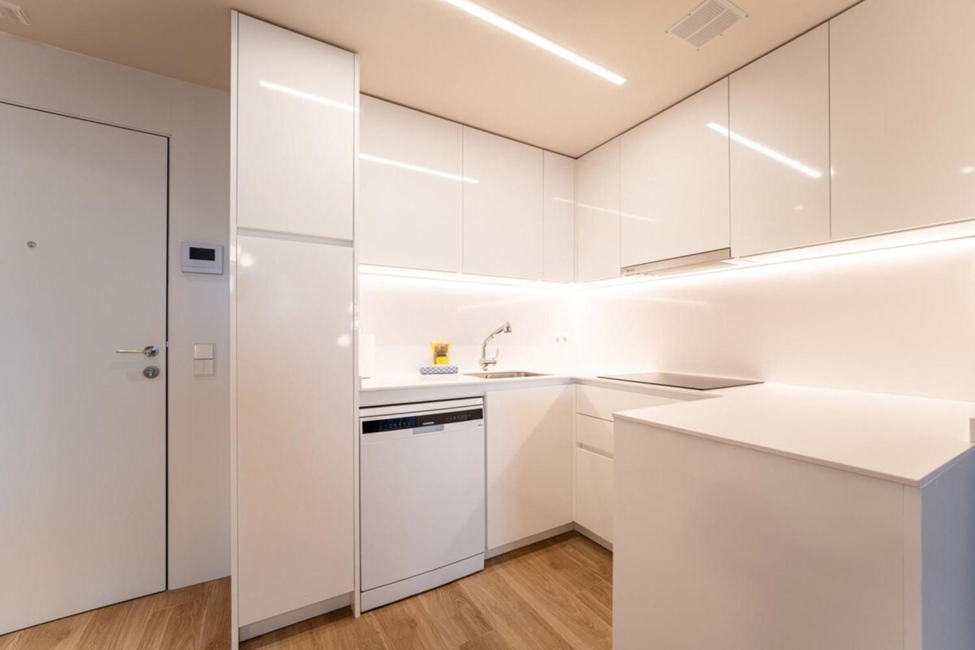Chic 1Bd Flat Wsauna & Balcony Tetuan Madrid! Eksteriør bilde