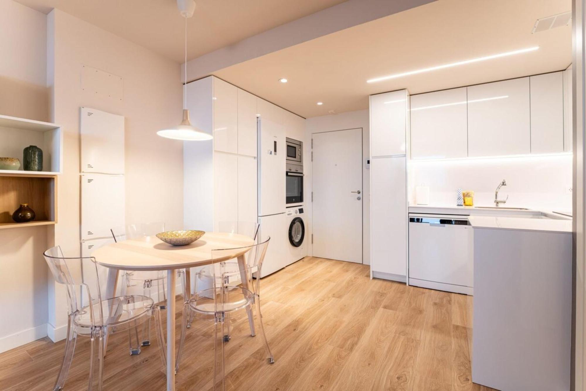 Chic 1Bd Flat Wsauna & Balcony Tetuan Madrid! Eksteriør bilde